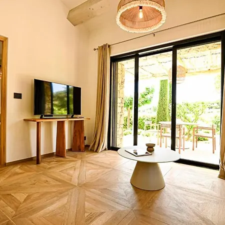 Aparthotel De L'oumede Ramatuelle