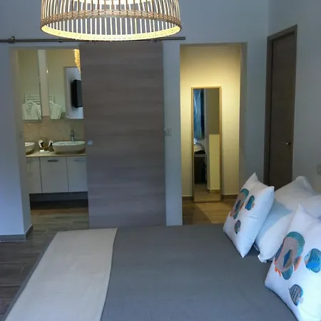 Aparthotel De L'oumede 4*