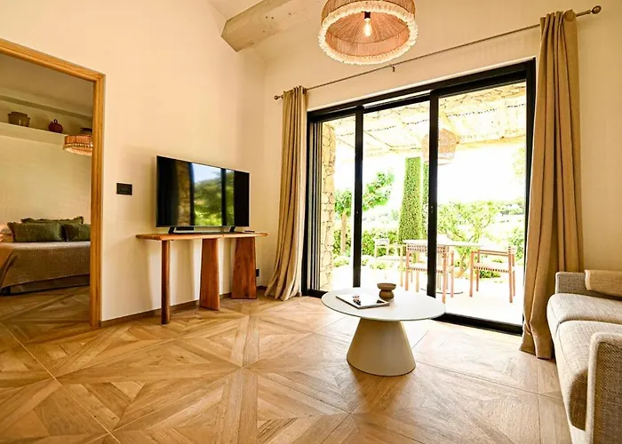 Aparthotel De L'oumede Ramatuelle
