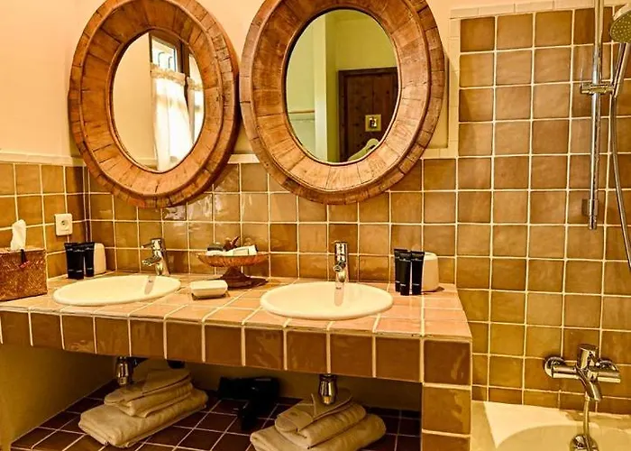 De L'oumede Aparthotel 4*