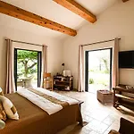 Aparthotel De L'oumede