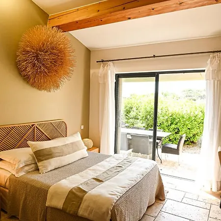 Hotel apartamentowy De L'oumede 4*