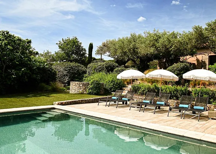 Lägenhetshotell De L'oumede 4*